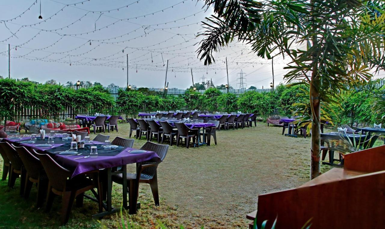 Treebo Trend Hotel Wildernest Nagpur Exterior foto